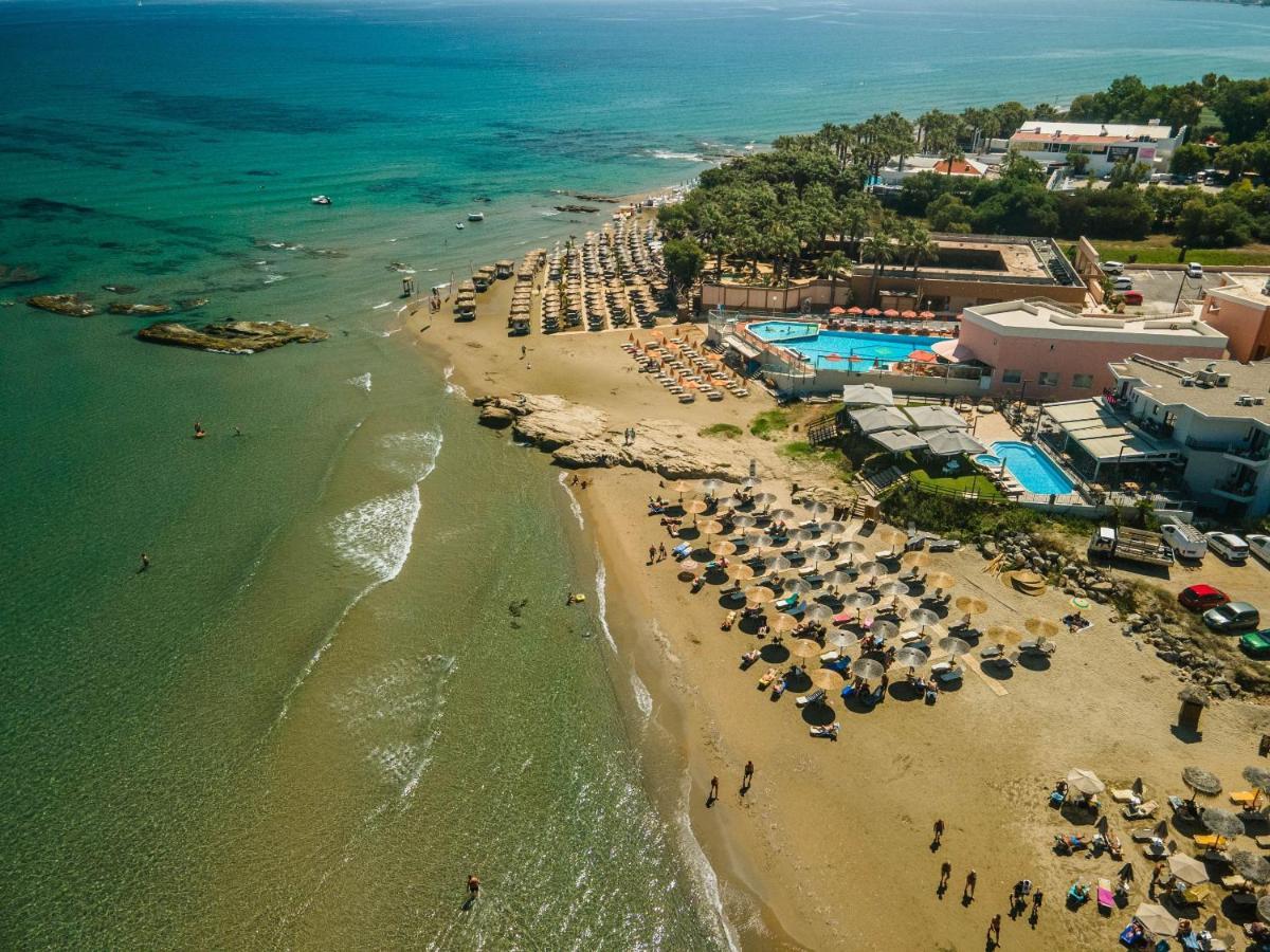 Manos Beachside Apartments Агия-Марина Экстерьер фото