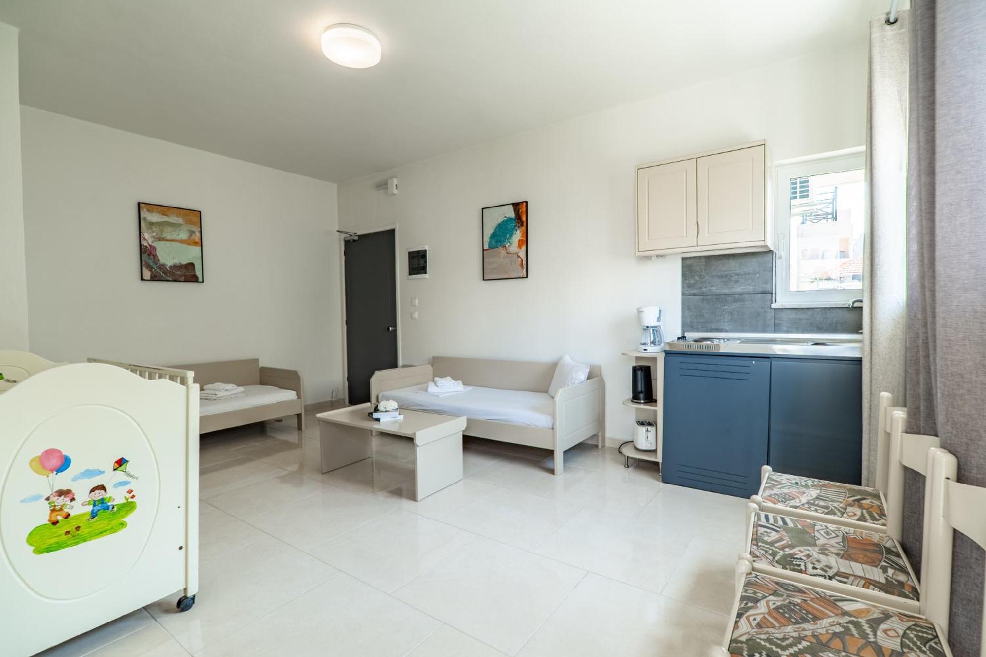 Manos Beachside Apartments Агия-Марина Номер фото